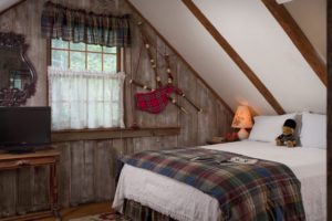 The luxuriously appointed guest suites at our Vermont B&B make for an ideal romantic getaway.