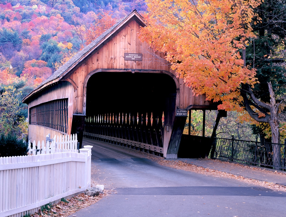 Iconic Covered Bridges In Vermont 1 BEST Tour This Fall   Shutterstock 154280099 