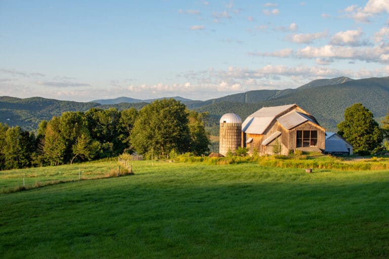 Vermont Sightseeing in the Mad River Valley is such a beautiful and peaceful thing to do, especially when you have one of the best places to stay in Vermont as your homebase