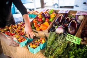 Enjoy the Waitsfield Farmers Market This Spring / The Best Bed and Breakfast in Vermont Near Waitsfield